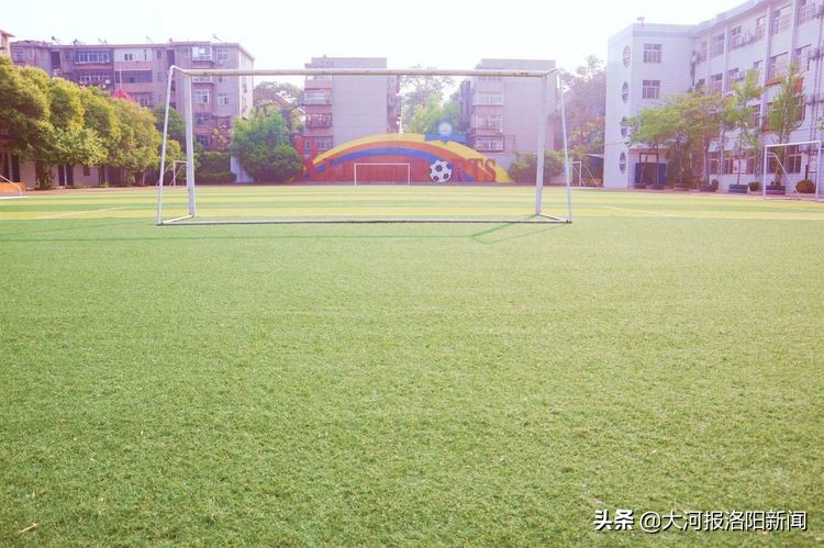 2021洛阳市校园足球联赛,中小学生校园足球联赛如火如荼