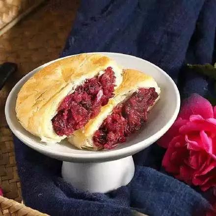 去云南旅游必带的特产,云南旅游大巴车上的土特产