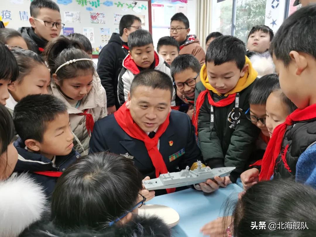 小学里有个“盐城舰”班,真棒