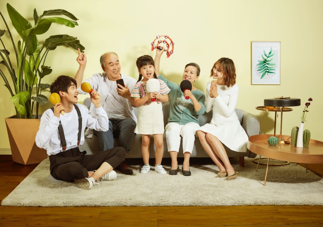 唱吧小巨蛋麦克风爆款g2,家庭版k歌神器唱吧小巨蛋麦克风g3