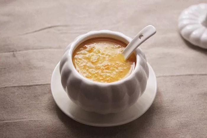 6个月内宝宝辅食大全及做法,4个月加辅食还是6个月加辅食