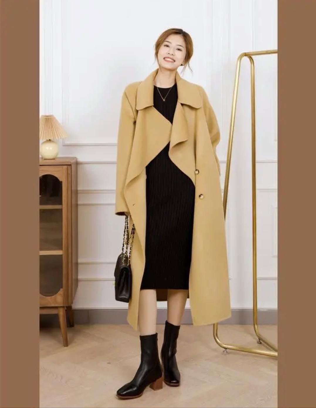驼色睡衣式大衣穿搭女秋冬,驼色牛角扣大衣穿搭女秋冬