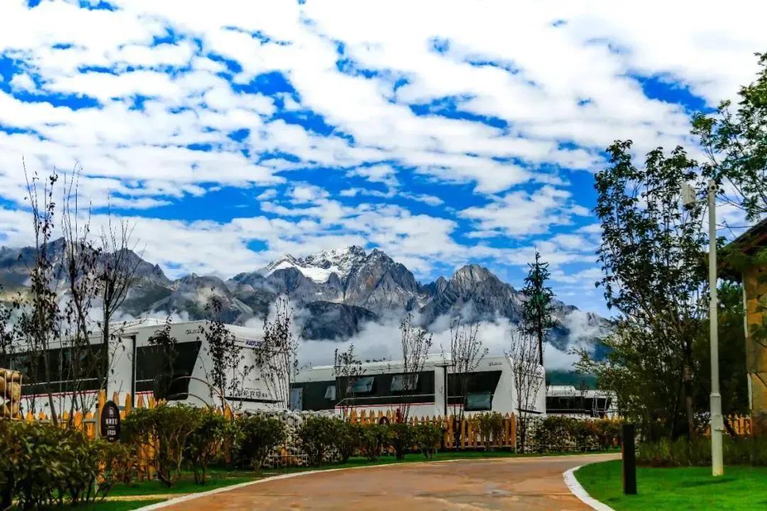 丽江到梅里雪山小众路线,丽江周边最小众的雪山