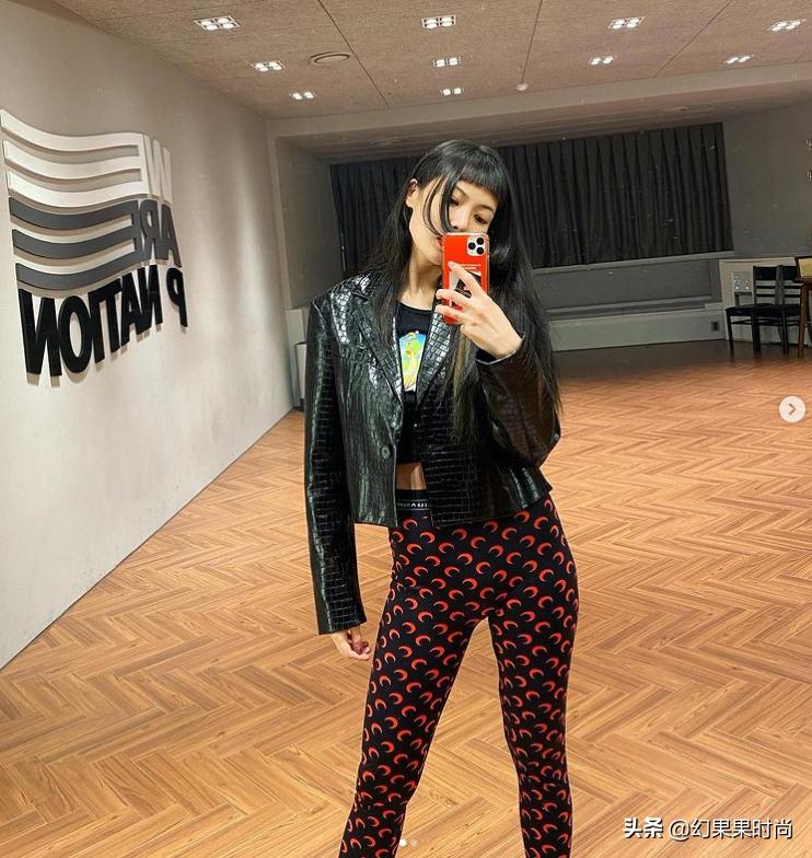 普通人千万别试的网红穿搭,优雅女孩绝不会穿这5件网红单品