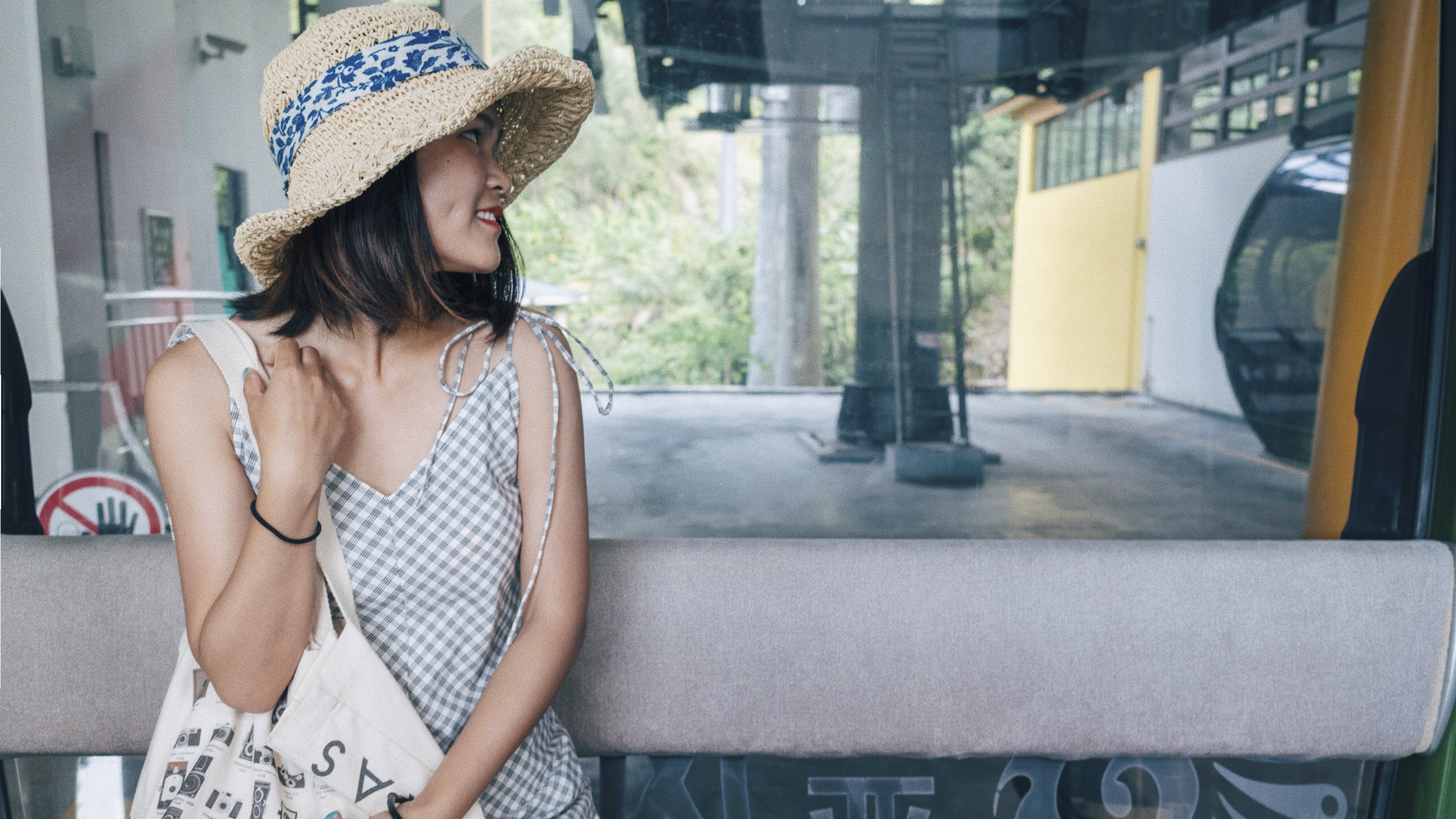 三亚山顶观景台观景,海南最长缆车