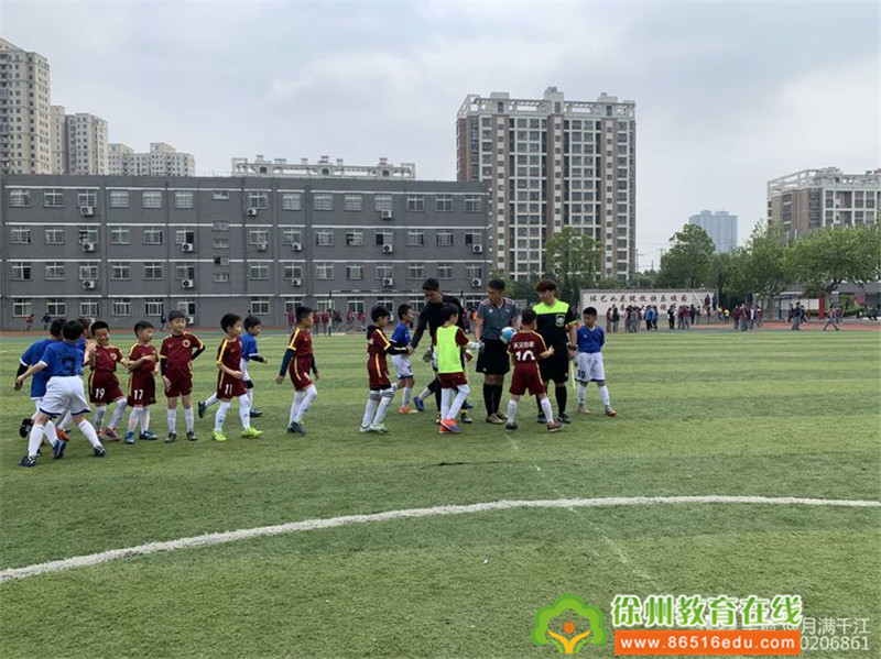 2021区长杯中泰小学足球比赛视频,2019年市长杯足球比赛小学