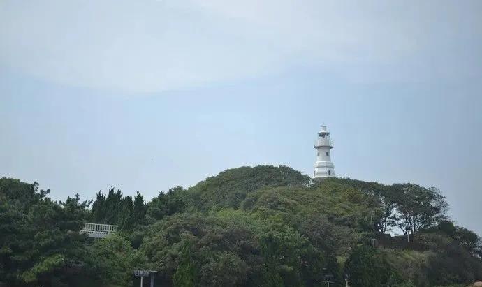 青岛是一座非常值得参观的城市,青岛不是一线城市吗