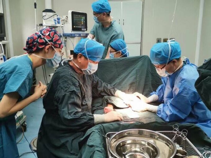 高弓足的保守锻炼治疗方法是什么,高弓足的表现和危害