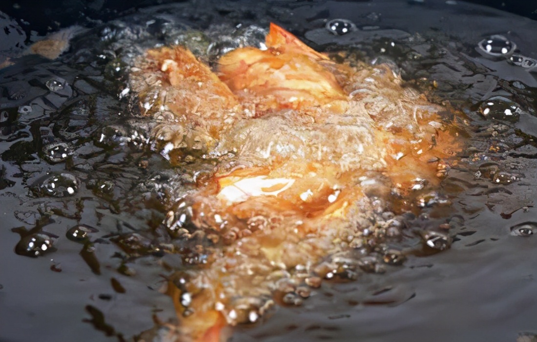 冷冻食品能直接煎吗,冷冻食品能直接焯水吗