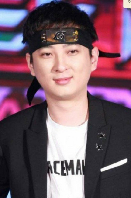 王思聪网红个人资料,王思聪两千万签约的网红是谁