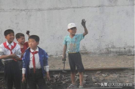 朝鲜儿童的生活怎么样,朝鲜农村人的生活是怎样的
