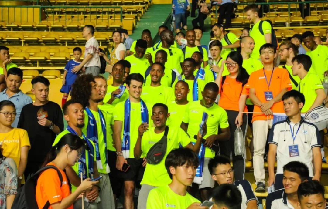 2019世界名校足球赛现场采访,第一届百年名校足球精英交流赛