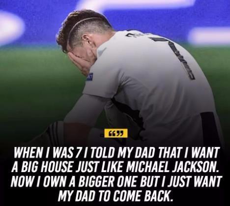 c罗说到父亲哽咽流泪,c罗接受采访谈及父亲黯然落泪