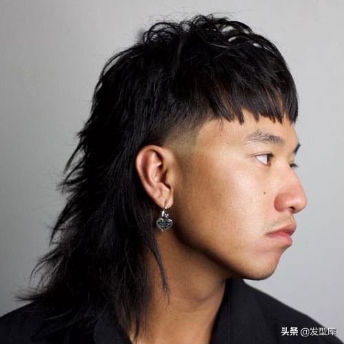 50岁鲻鱼头烫发发型,短发发型女2020流行发型鲻鱼头