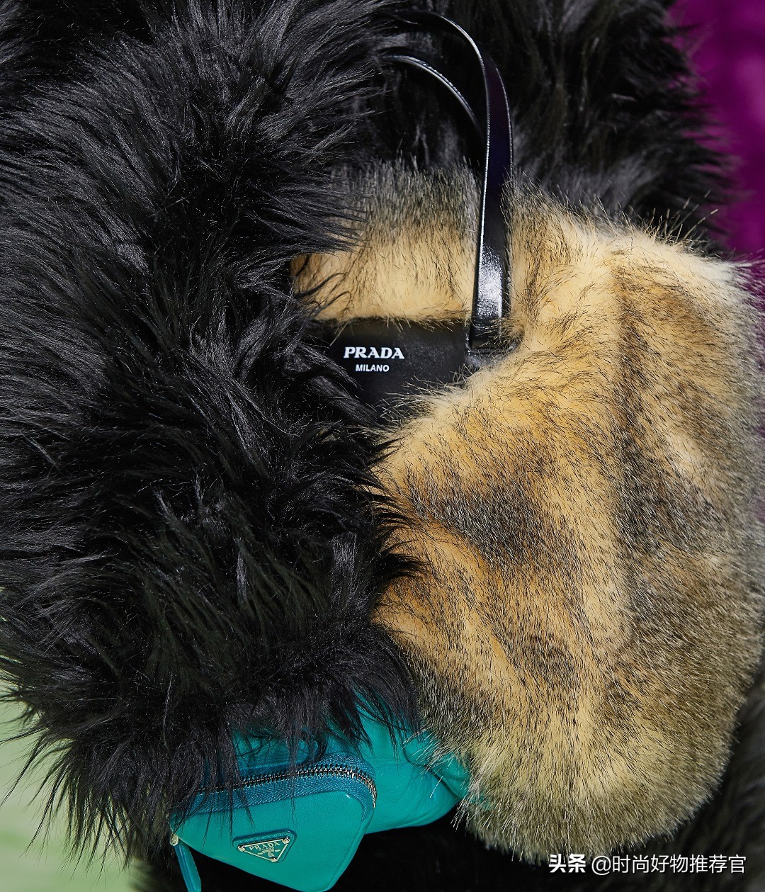 prada绗缝尼龙男士包,prada徽标印花帆布包