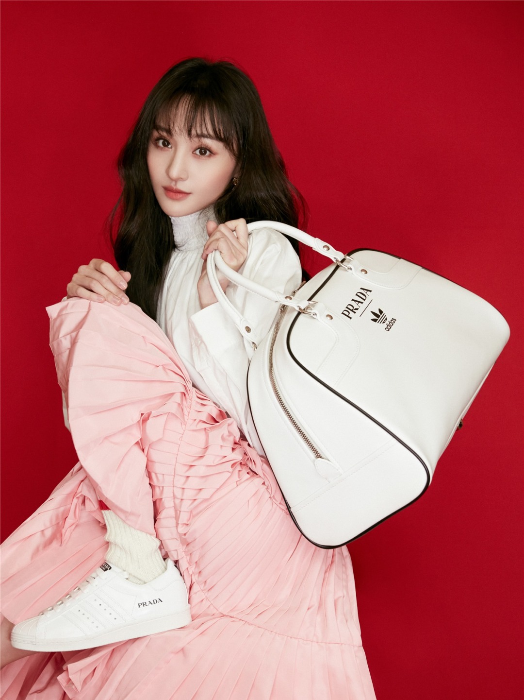 Kylie把公司卖了6个亿？DIORandRIMOWA小箱子终于可以背上身！「每周时报」