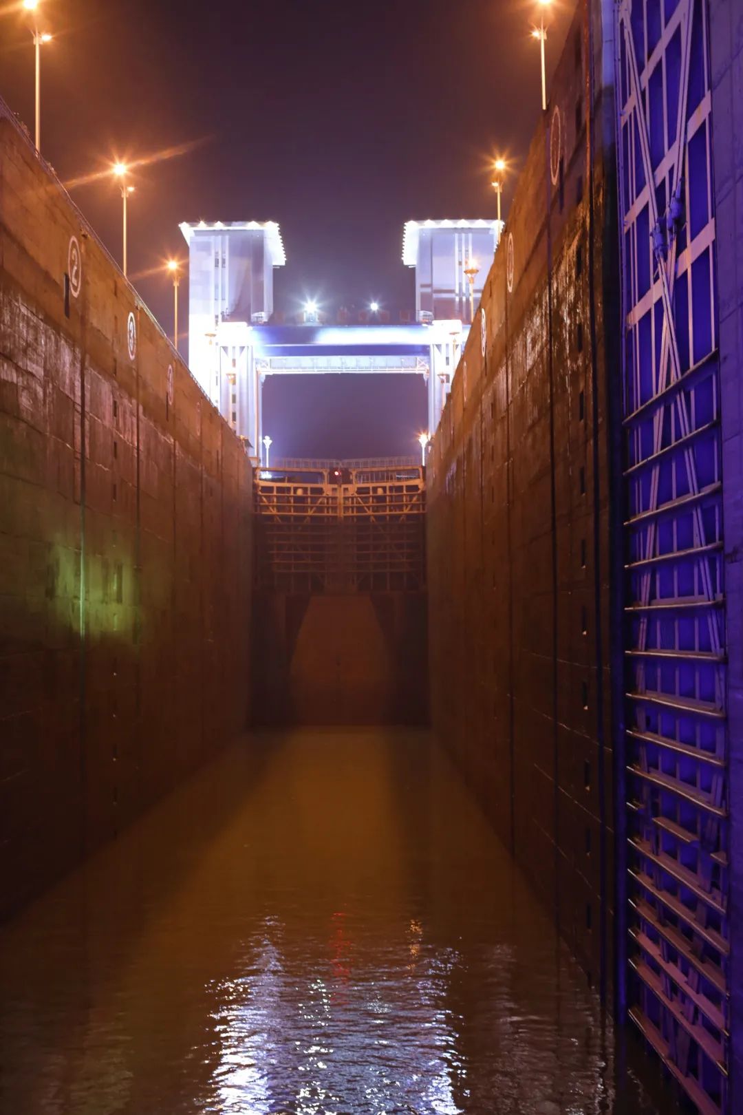 宜昌葛洲坝游玩攻略,湖北宜昌长江三峡夜游攻略