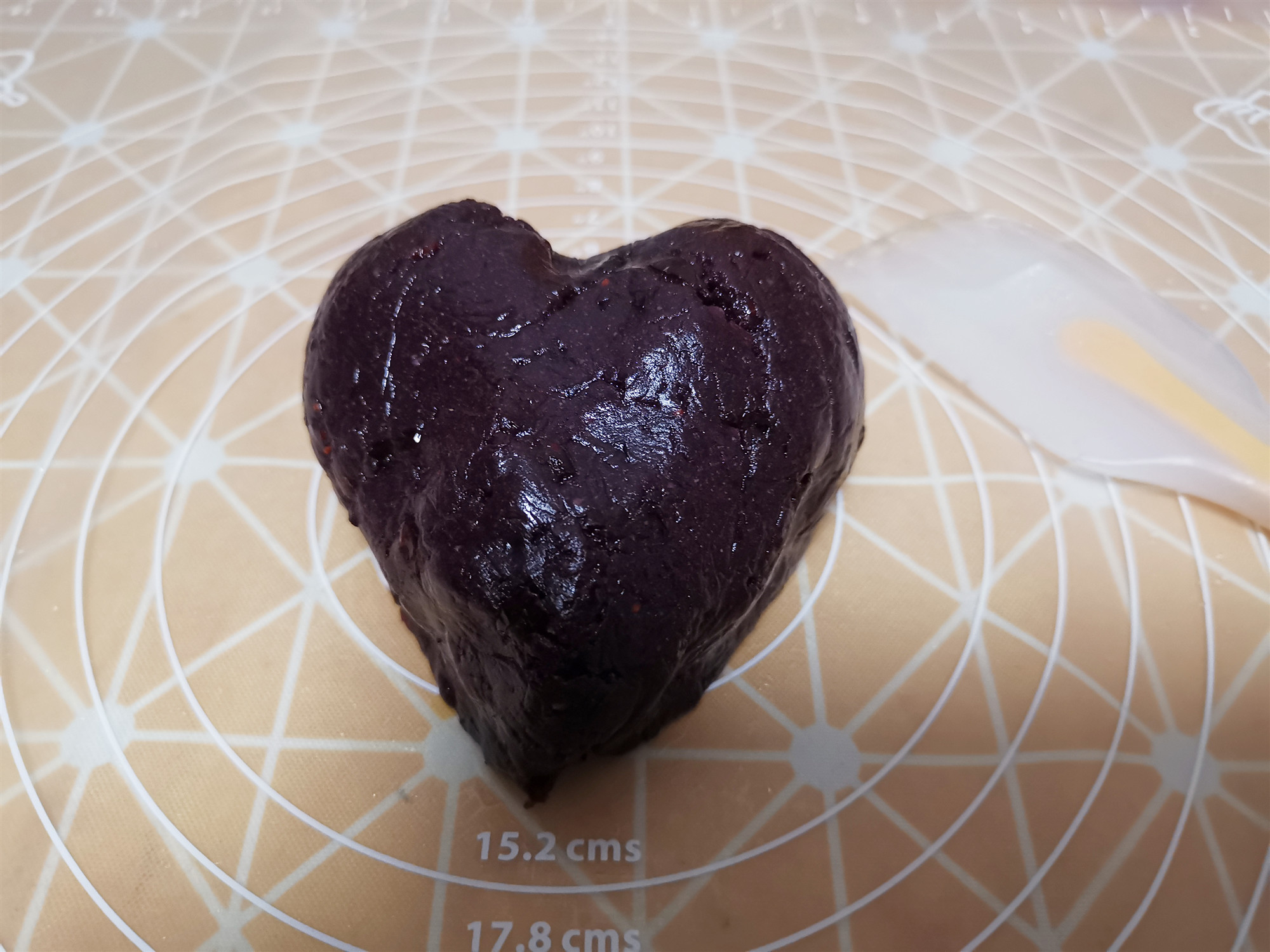 冰皮月饼无需烘焙,在家就能制作冰皮月饼