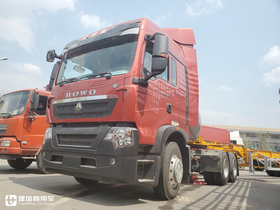 豪沃tx7最新版燃气车好吗,重汽豪沃tx7原车屏安装倒车影像