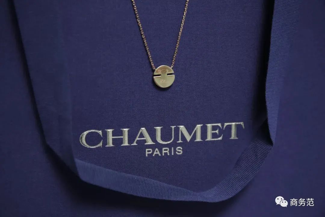 新生婴儿礼物必备物品清单,新生婴儿适合买什么礼物