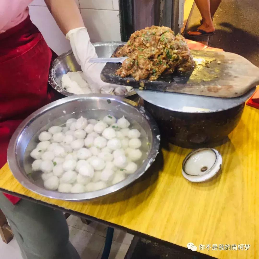 鼓浪屿小吃一条街哪家好吃,鼓浪屿的厦门小吃店