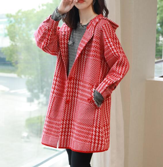 红格子牛仔外套怎么搭配图片,秋季紫色格子外套穿搭