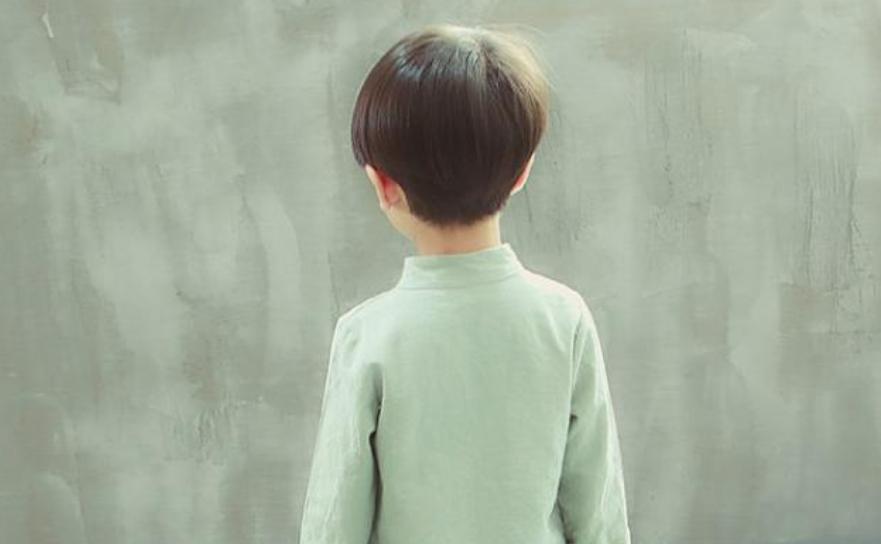 日本对学生进行扭曲教育,日本裸式教育新闻