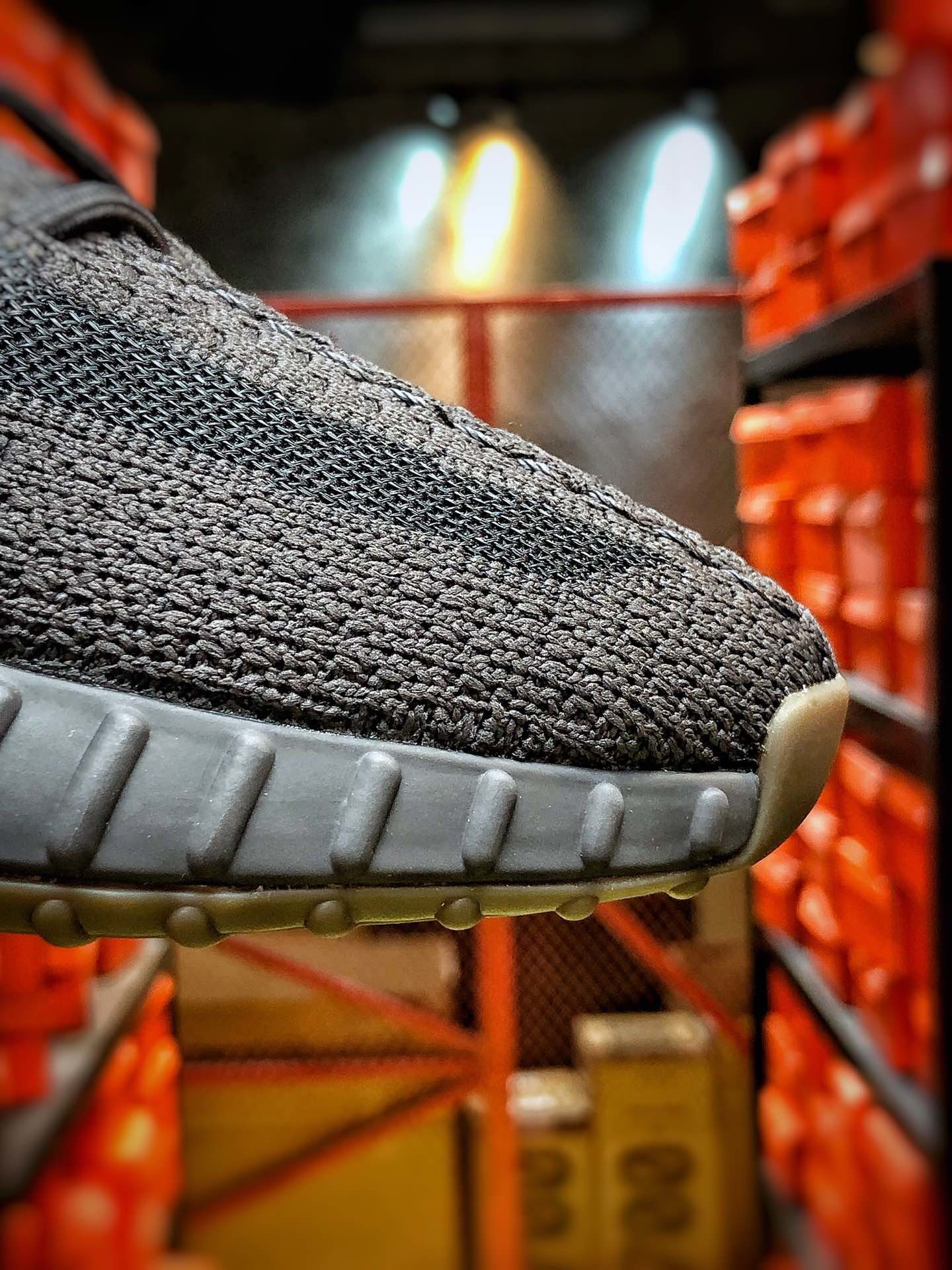 纯原鞋与正品鞋的区别椰子350 (最受欢迎的椰子350鞋是哪款)