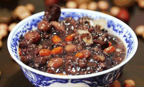 红枣哪种颜色比较好,干红枣什么颜色才好