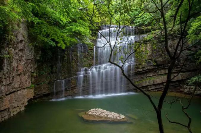 春天的周末最适合踏青,周末去踏青最好的地方