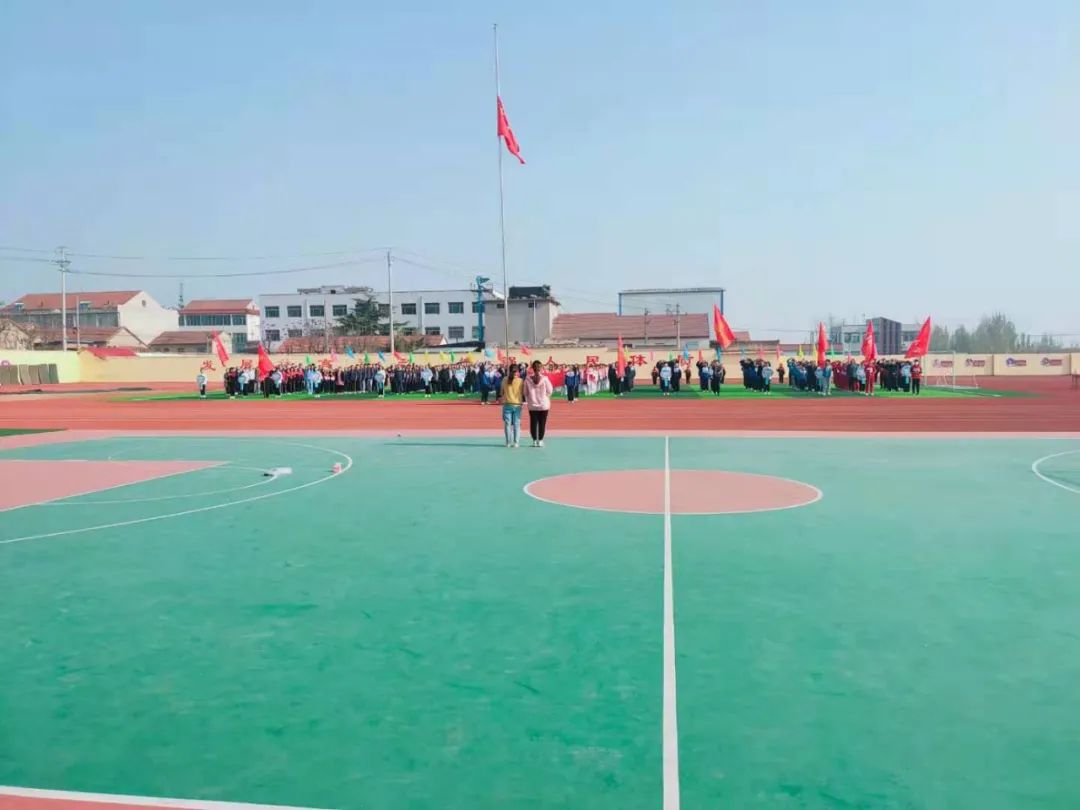 办人民满意的教育学校幼儿园,改善乡村学校环境