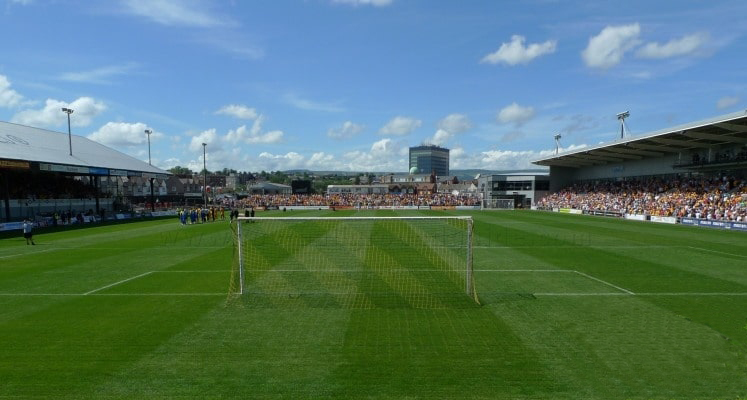 英乙各队球场,英甲联赛球场