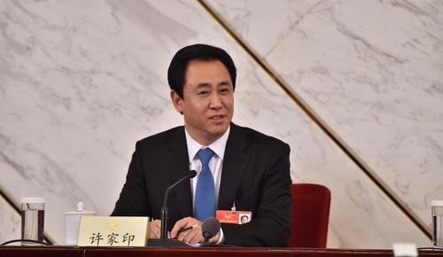 从挑粪到中国首富,从捡垃圾变成首富全集