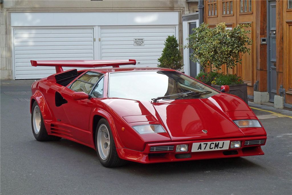 原厂搭载宝马v12的mpv,这款经典的运动mpv你还记得吗