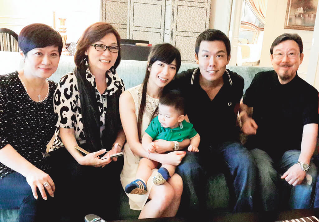 森森斑斑姐妹花，姐姐嫁李小龙表弟，妹妹男友与丈夫一跳楼一猝死