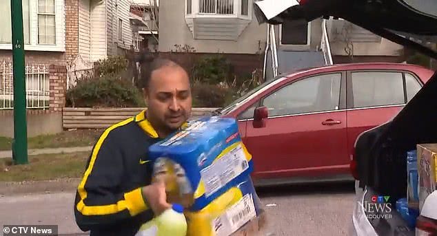 一对加拿大夫妇借倒卖洗手液狂赚近50万，面对电视采访也不肯认错