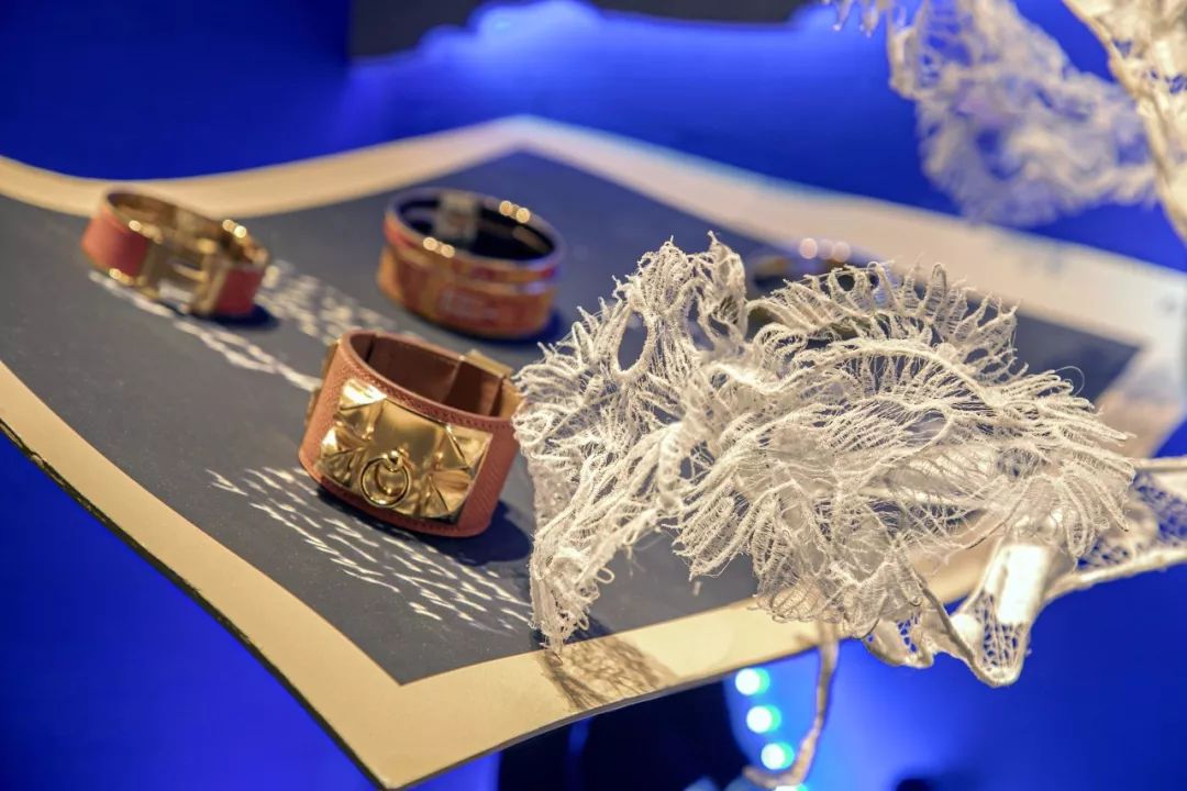 爱马仕橱窗展示设计手绘图,爱马仕2023橱窗设计最新款