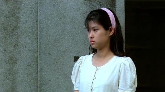 以两人的恋情为主轴,在爱情观之下追寻自然与生命的运行