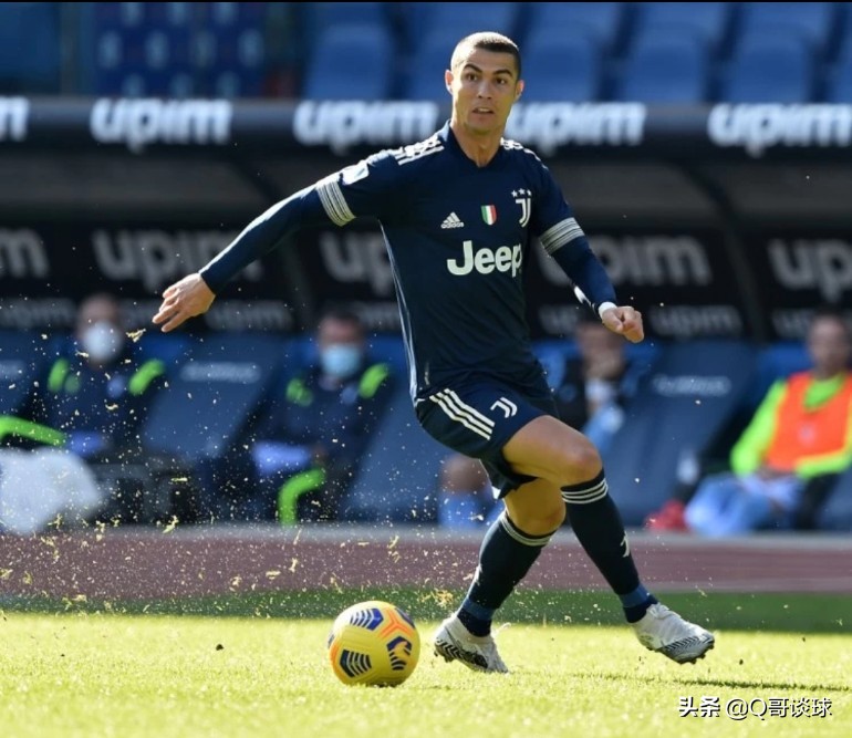 c罗迪拜哈利法塔庆生,c罗回归训练有多开心