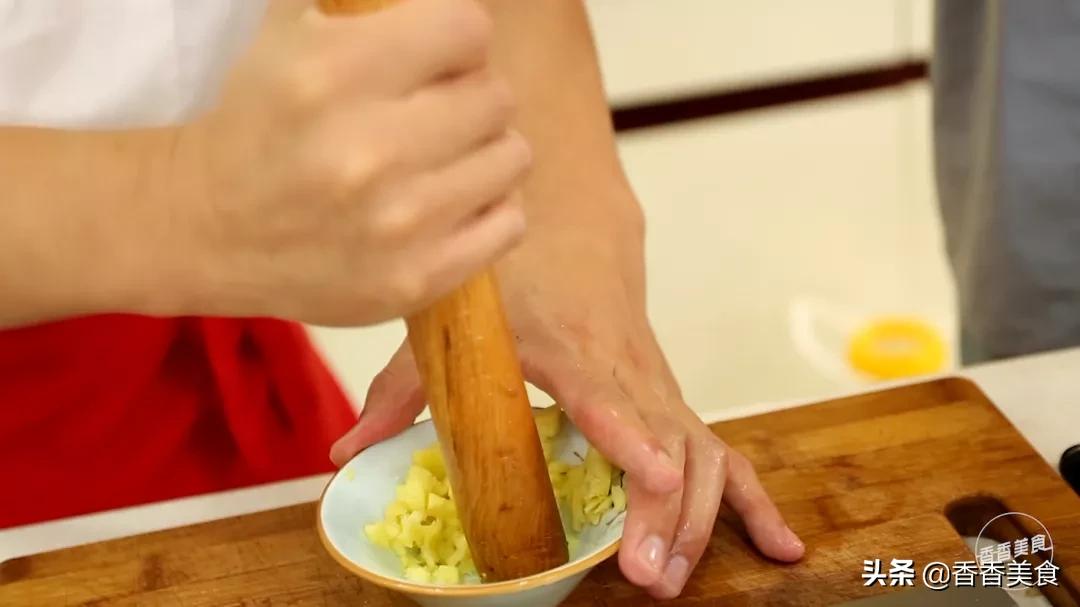 不炒不炸蒸着吃的做法,脆皮鸡怎么做才不腻