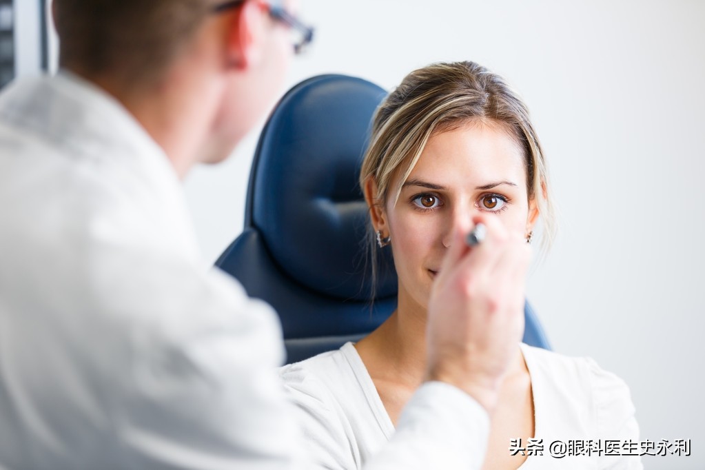 看东西变暗变形,看东西变形变暗用什么眼药水