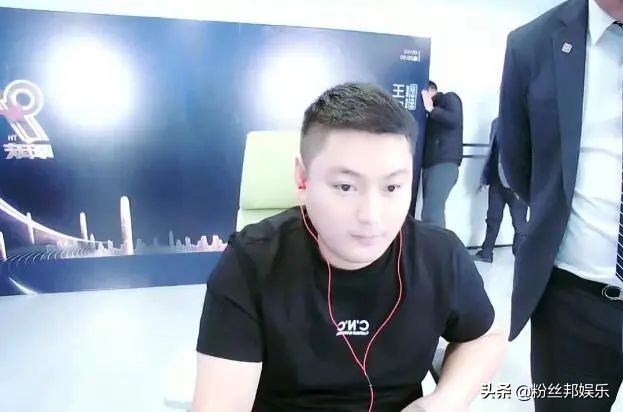 小洲谈yy出去的主播谁混得最好,yy还有周星吗