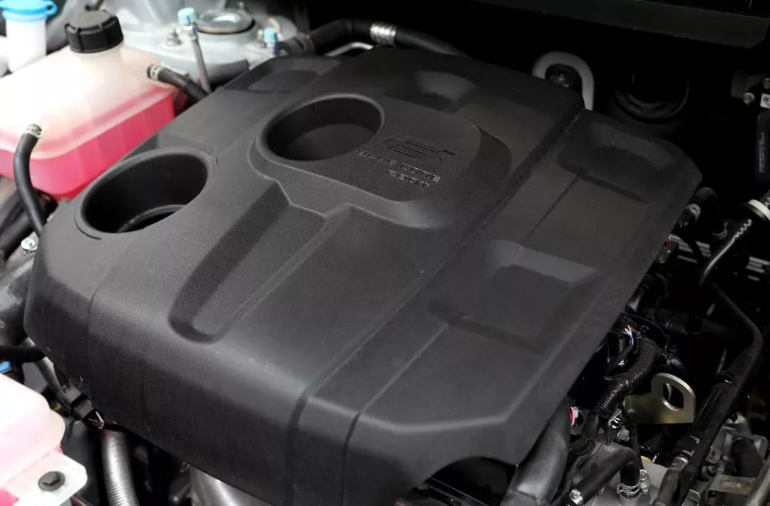 长安欧尚x7新款七座suv自动,长安欧尚x7plus和五菱星辰哪个好