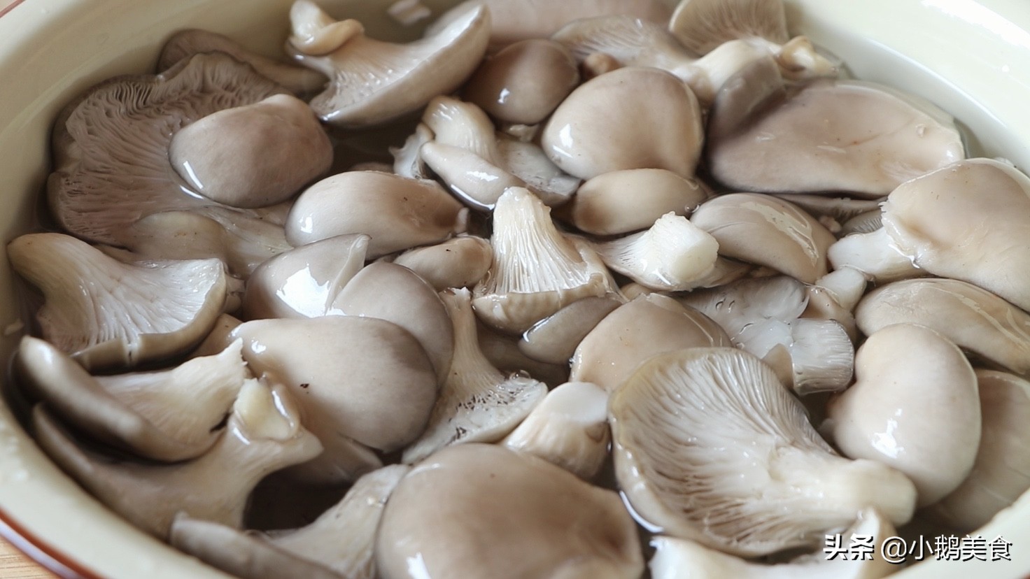 年夜饭白菜凉拌花样,白菜配什么炒菜好吃