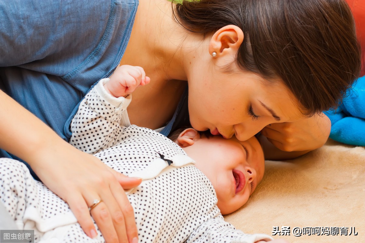 两个月宝宝黄昏和凌晨哭闹不止,新生儿二月黄昏哭闹是什么原因