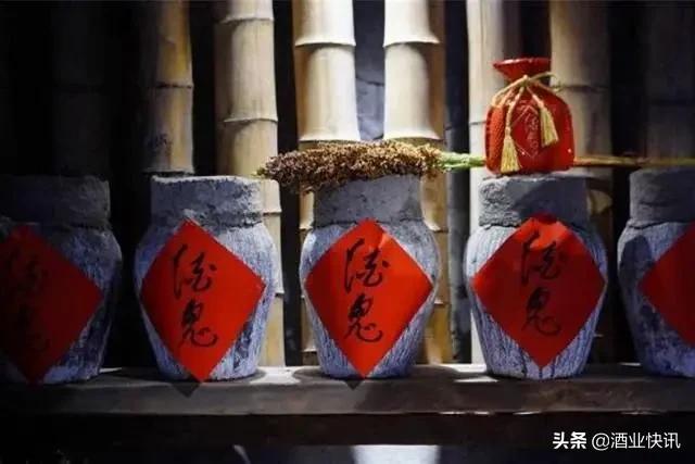 酒鬼酒馥郁香型与酱香的区别,馥郁香型白酒酒鬼酒