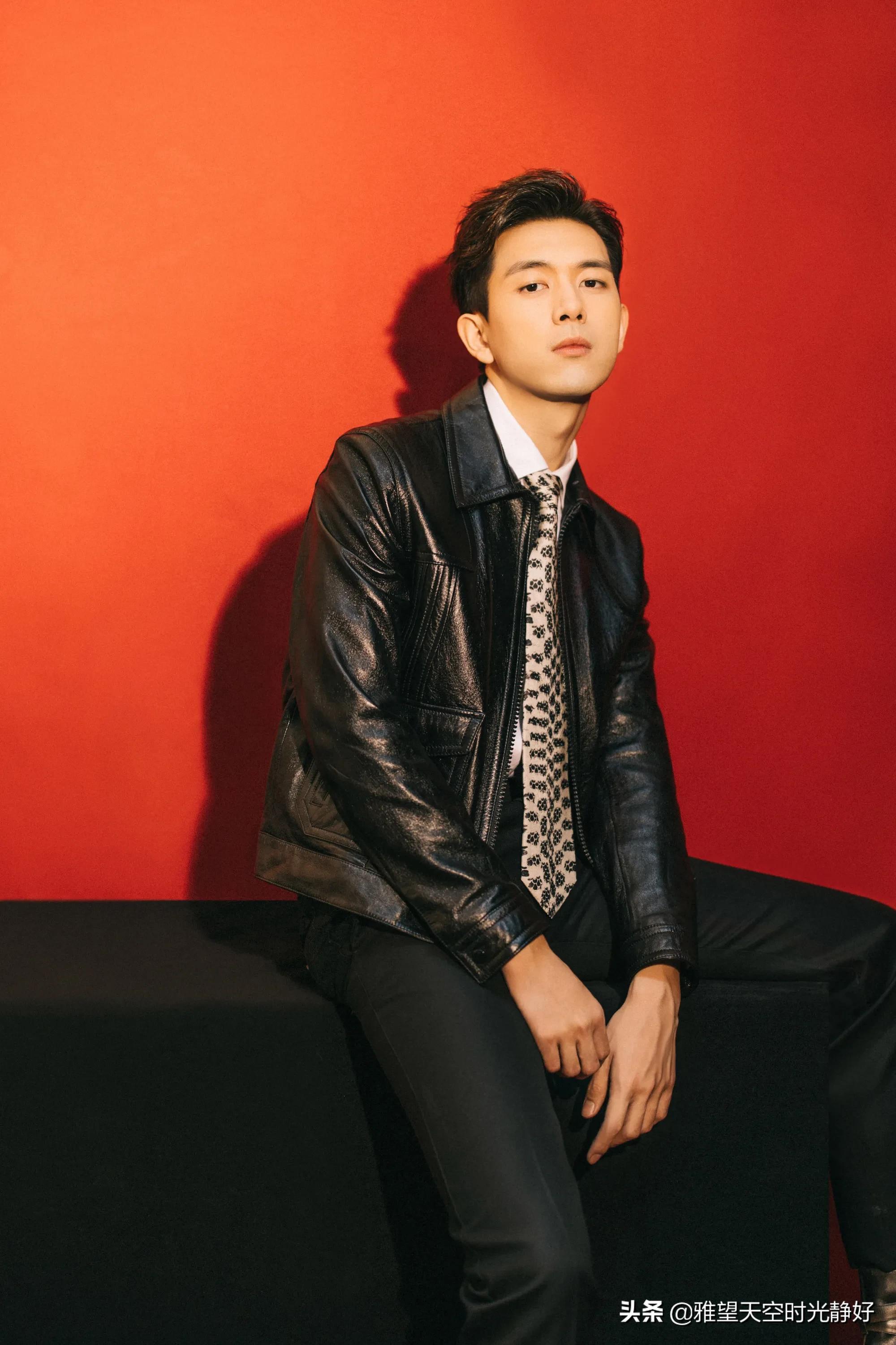 秋冬男星皮衣穿搭,男明星皮衣外套搭配