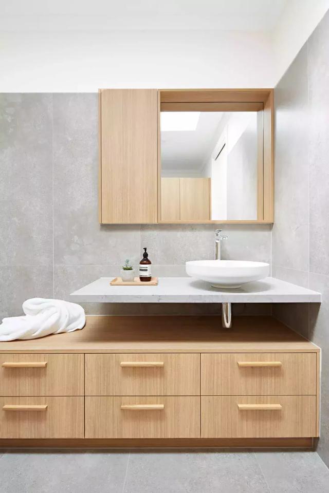 集成吊顶和石膏板吊顶哪个更好看,集成吊顶和石膏板吊顶怎么衔接