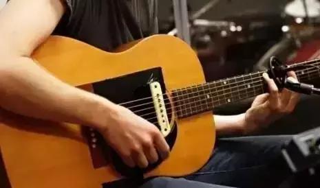 音乐行业哪些职业比较赚钱,那些年薪百万的都是什么行业