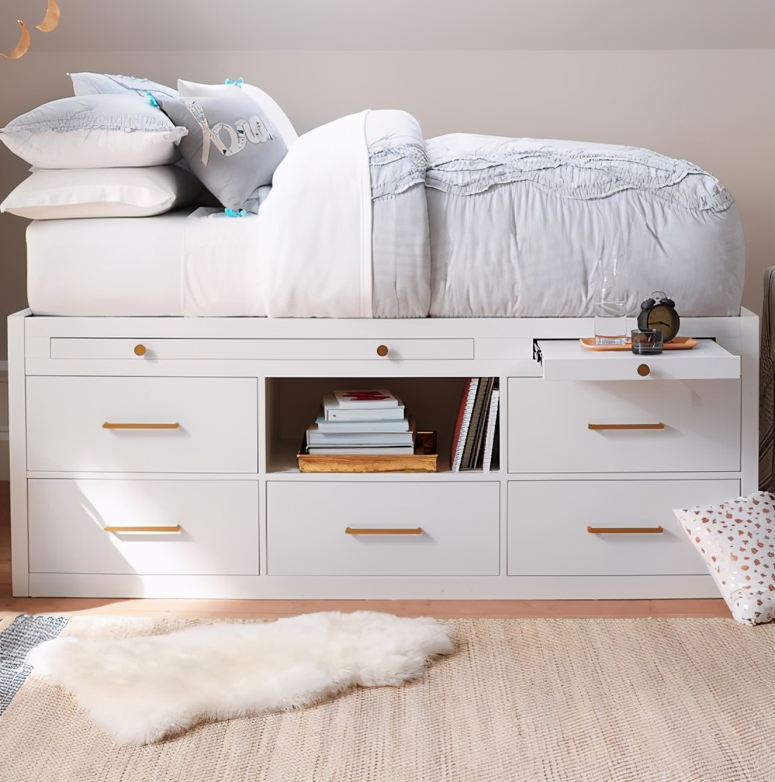 6平米卧室设计方式,长又窄的卧室怎么装简单还省钱